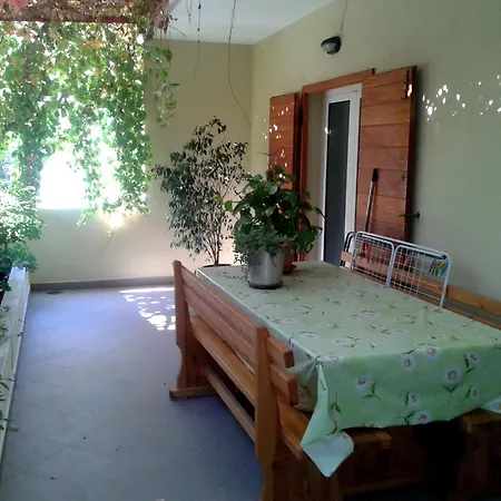 Bubi Hvar Apartments 1 Hvar Town Exterior photo
